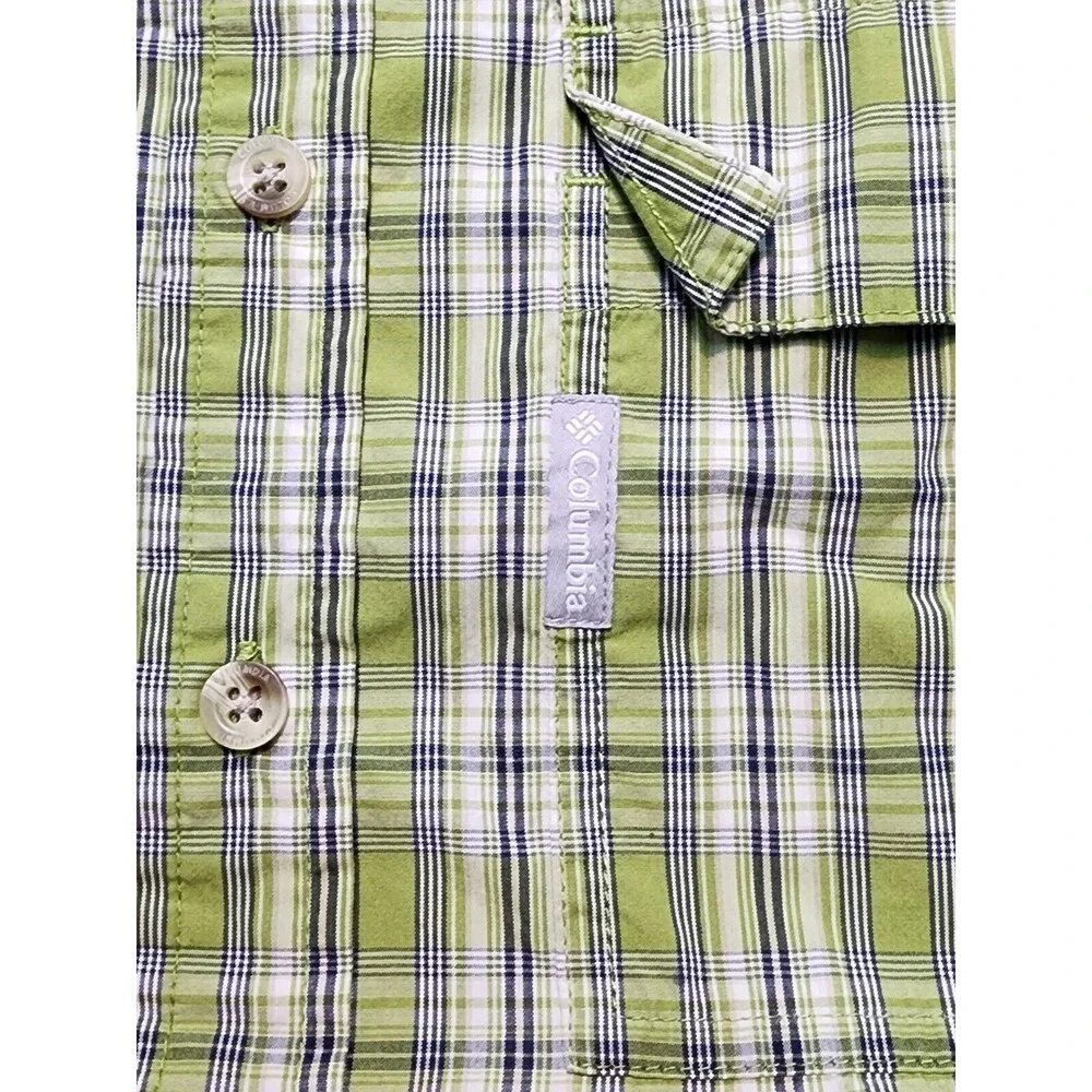 Columbia Men's Fishing Breathable Mesh button up Shirt Green Plaid Size L